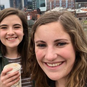 Meet your Posher, Natalie